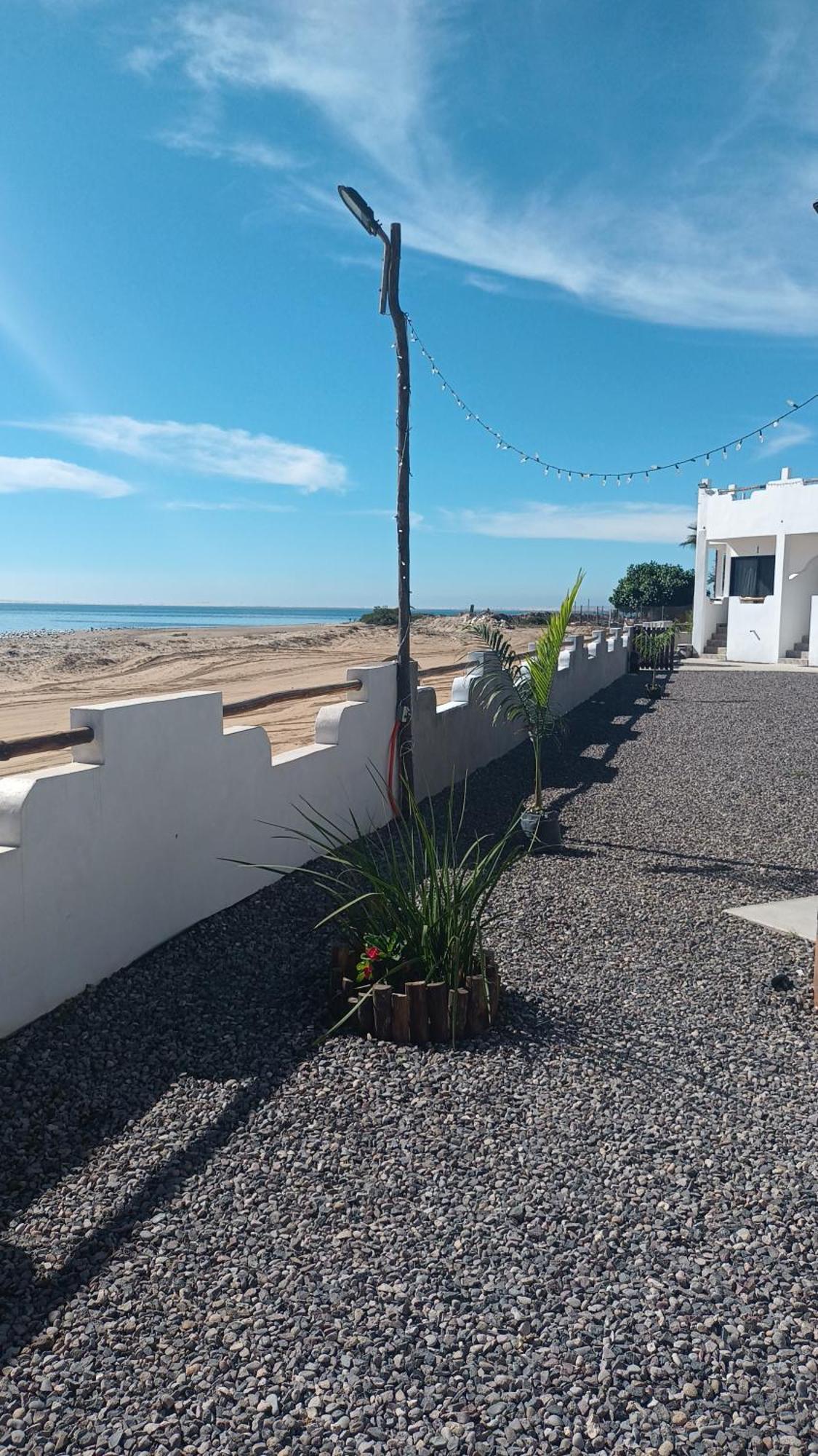 Hotel- Whale Tours And Sport Fishing Vista Mag-Bay Puerto San Carlos Quarto foto